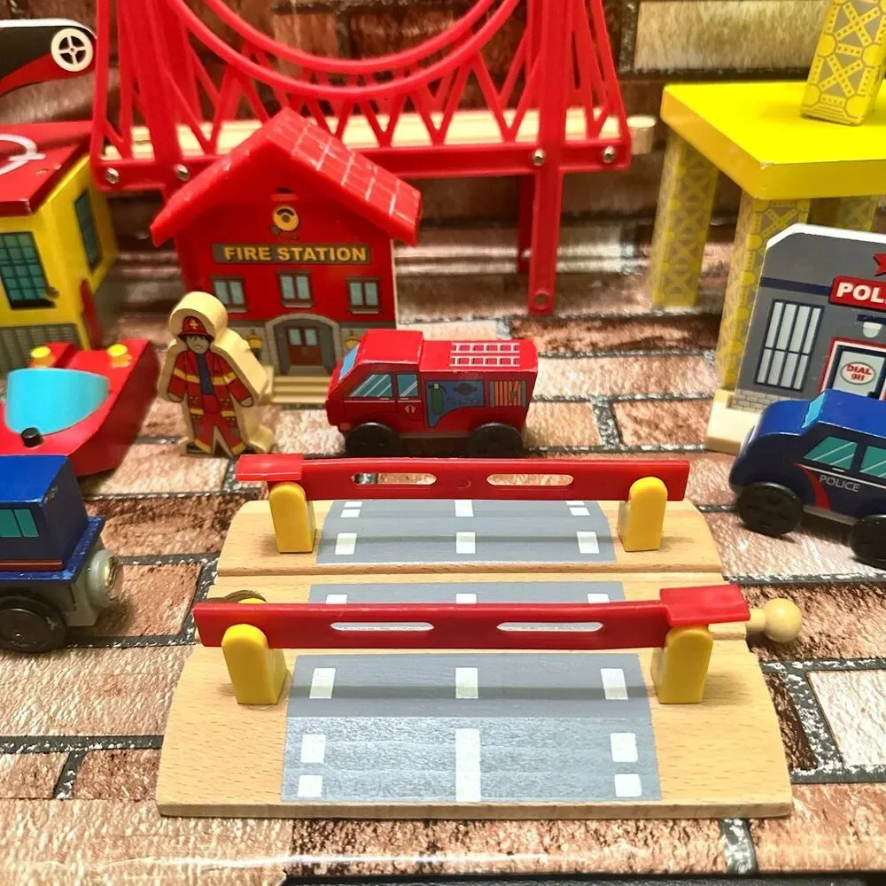 Thomas & Friends Colorful Wooden Toy Set